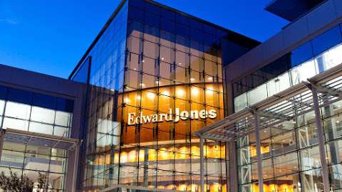 Jobs in Edward Jones - Financial Advisor: David P Jones - reviews